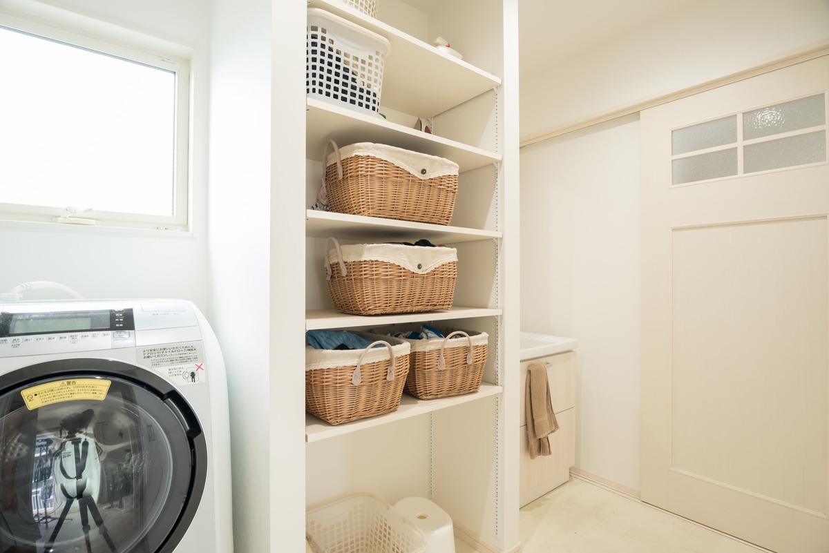 洗面所のタオル収納アイデア21選 誰でもできる 畳まない方法 も紹介 タスクル