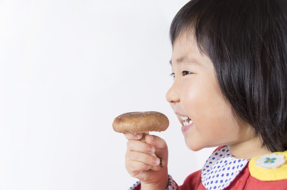 しいたけの白い虫の取り方 除去方法 食べても大丈夫 タスクル